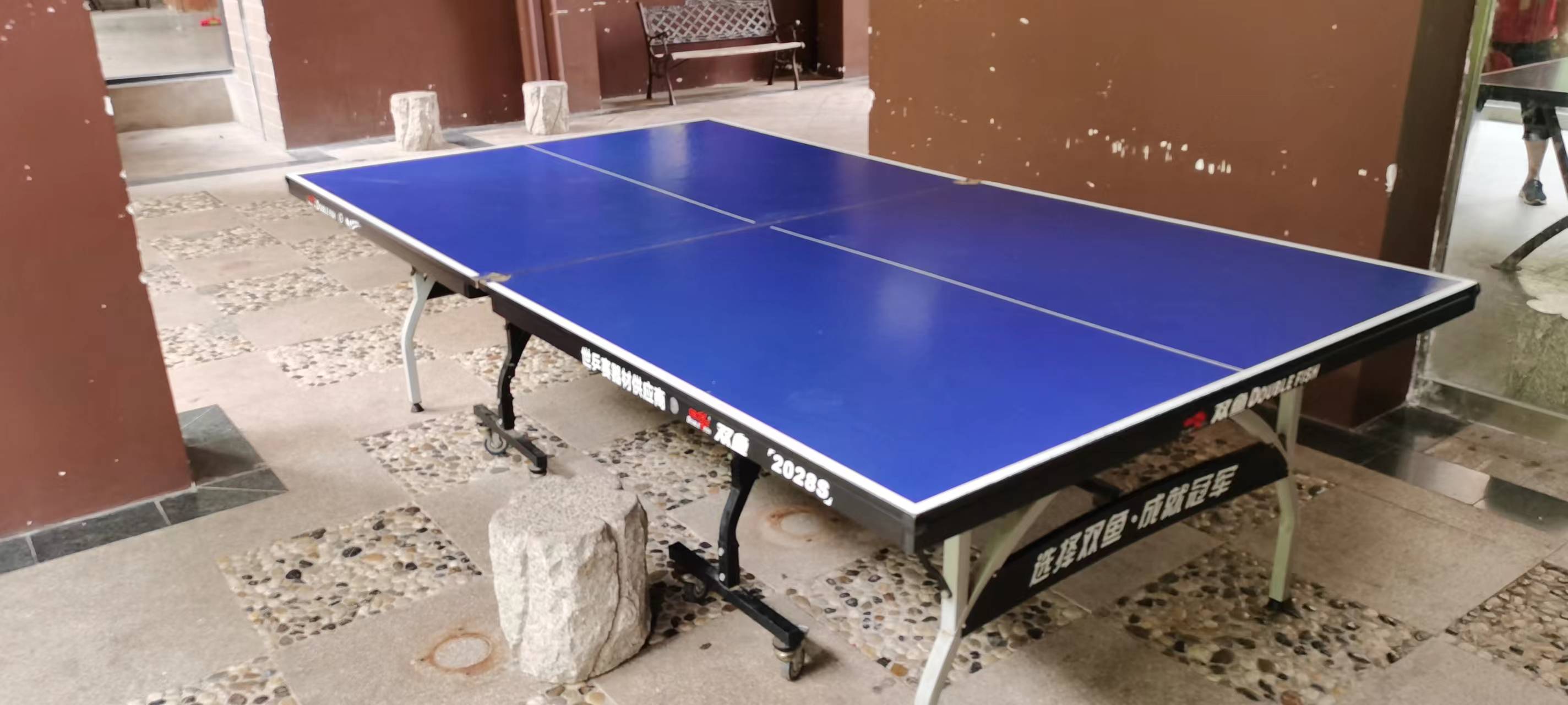 金地花园（乒乓球台）