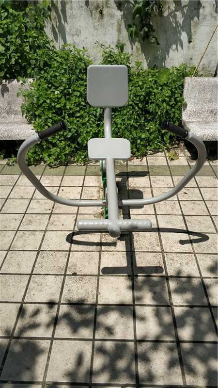南文社区景行街健身路径