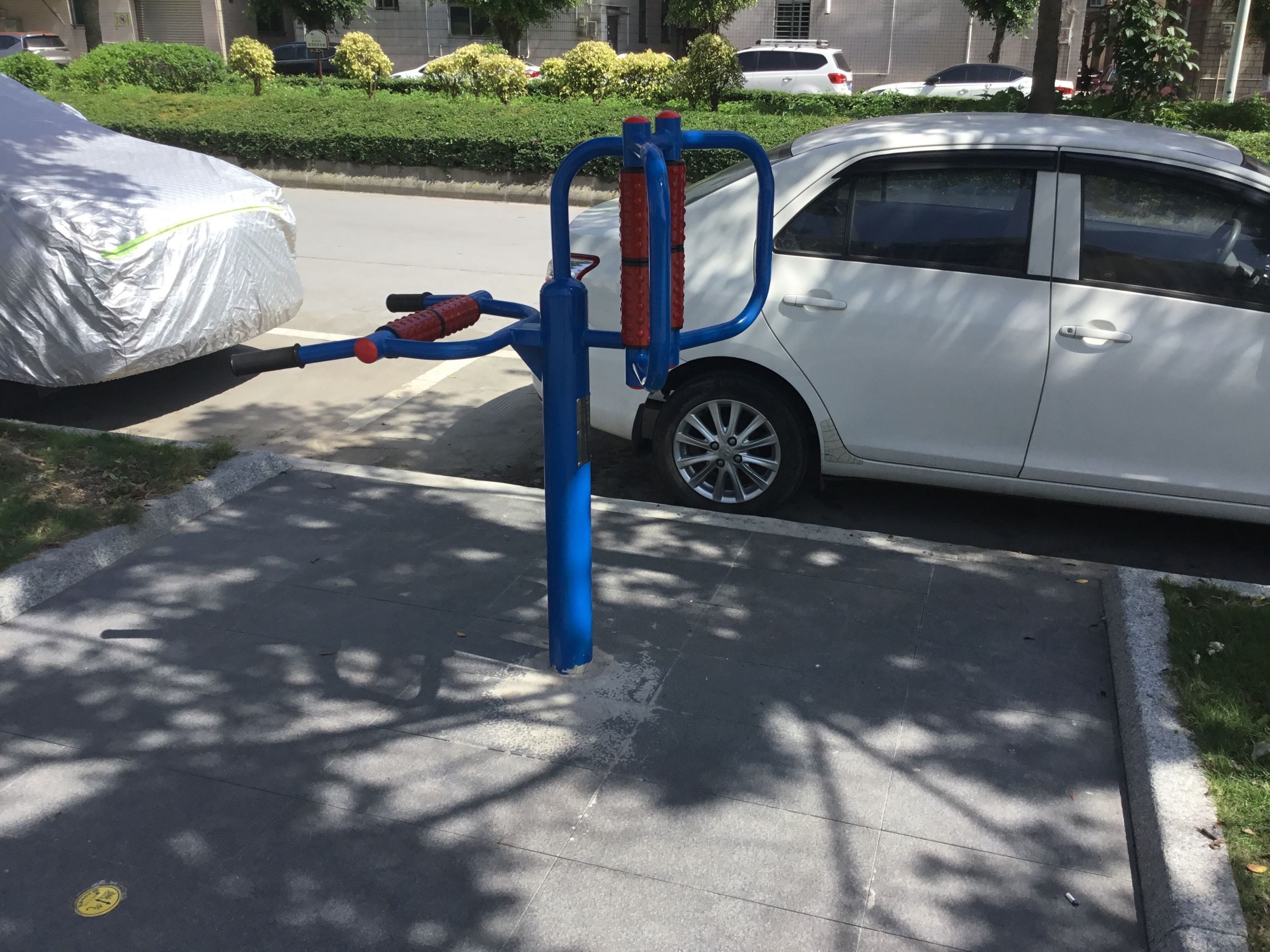 腰背按摩器