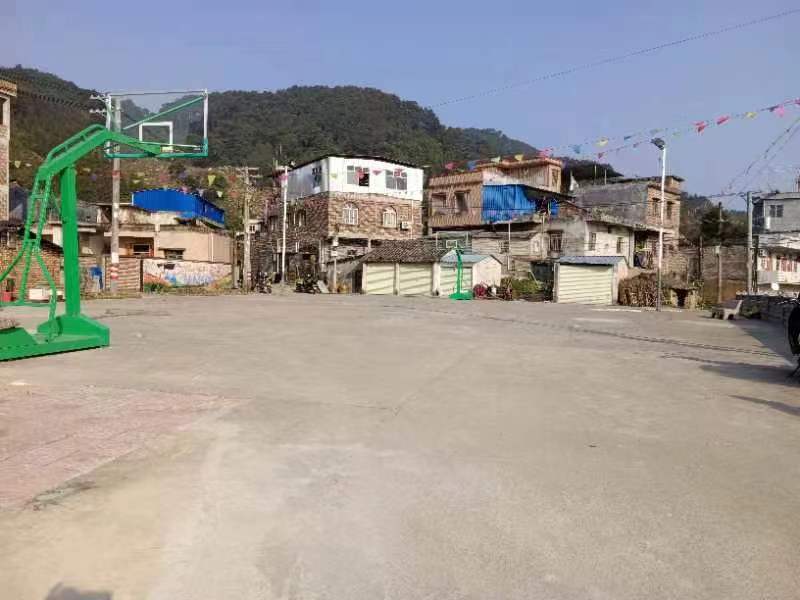 广西壮族自治区钦州市灵山县平山镇思林村委会灵山县平山镇思林村民委员会石球屯全民健身工程篮球架安装项目