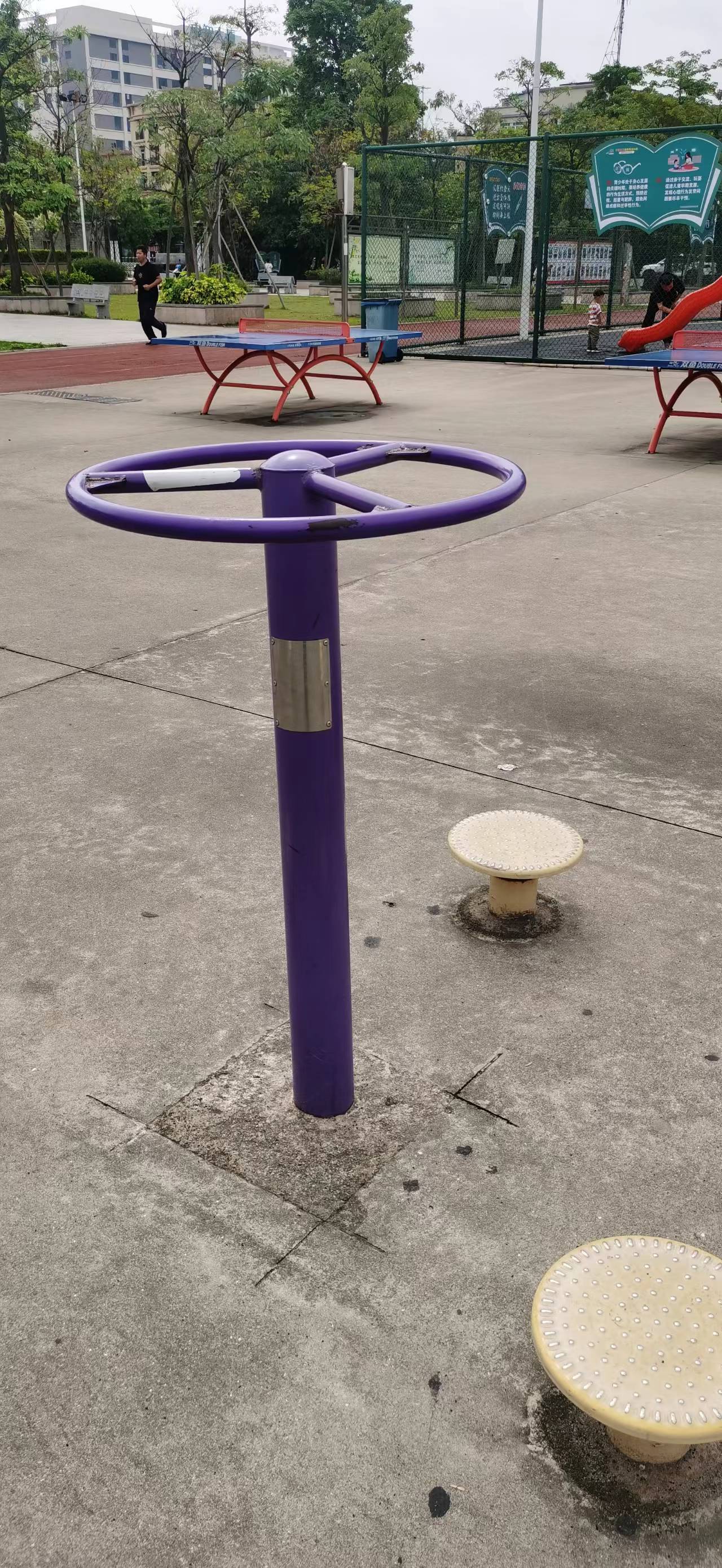 广东省中山市中山市区西区街道广丰社区居民委员会中山市西区休闲文化公园全民健身工程篮球架安装项目