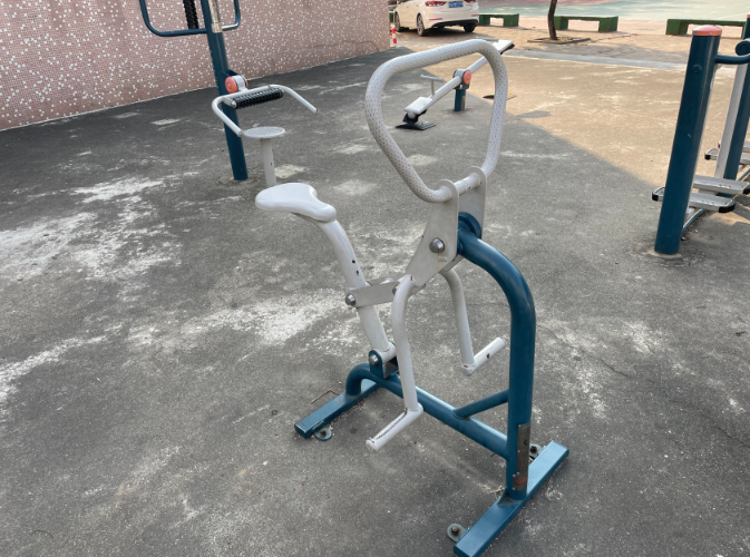 广东省中山市中山市区三乡镇大布村民委员会三乡镇大布村平湖球场全民健身工程篮球架安装项目