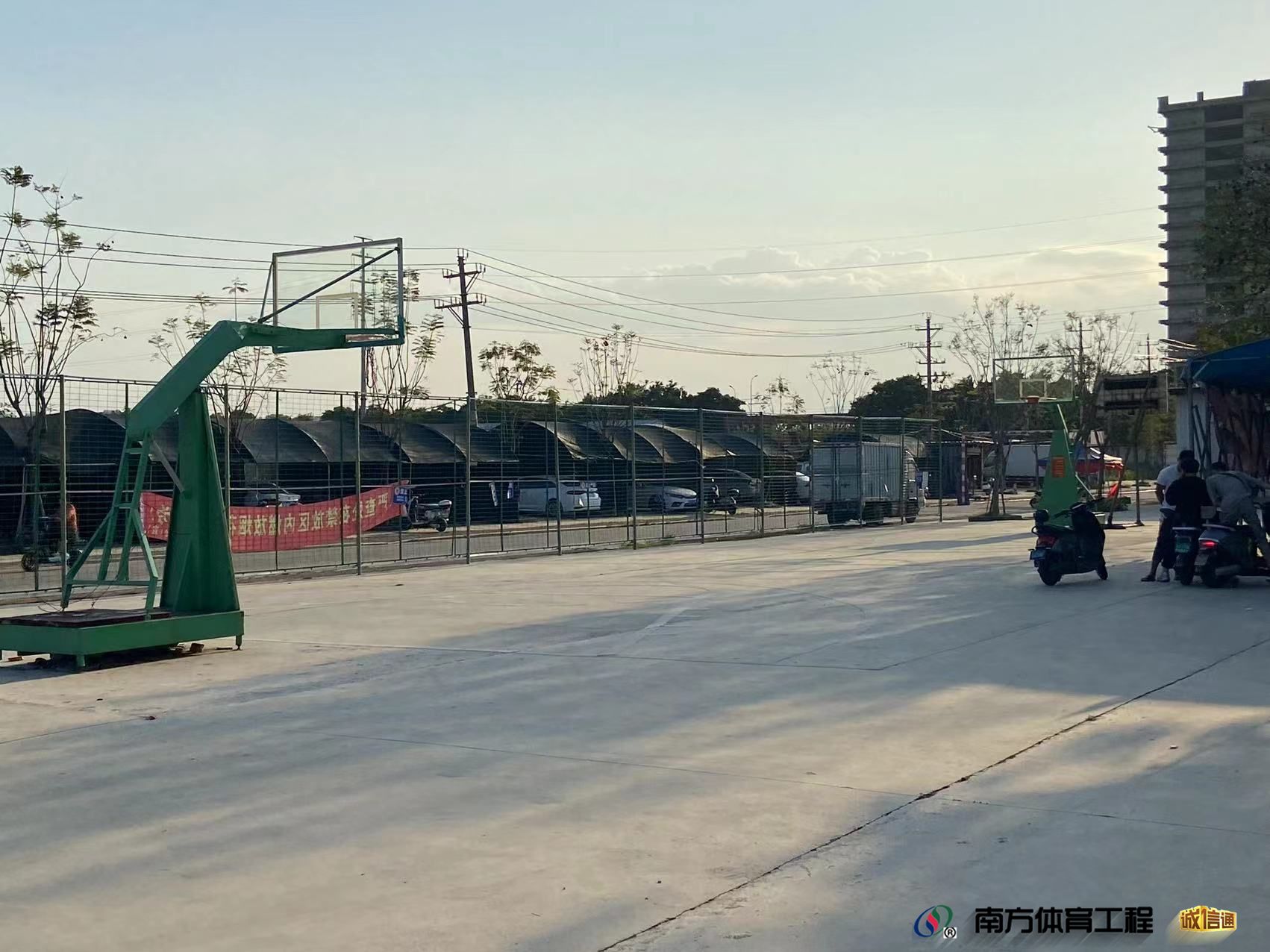 福建省漳州市龙文区朝阳街道后店社区居委会后店社区书都村篮球架