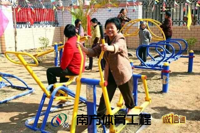 广东省肇庆市广宁县坑口镇大汕村委会坑口镇大汕村篮球架