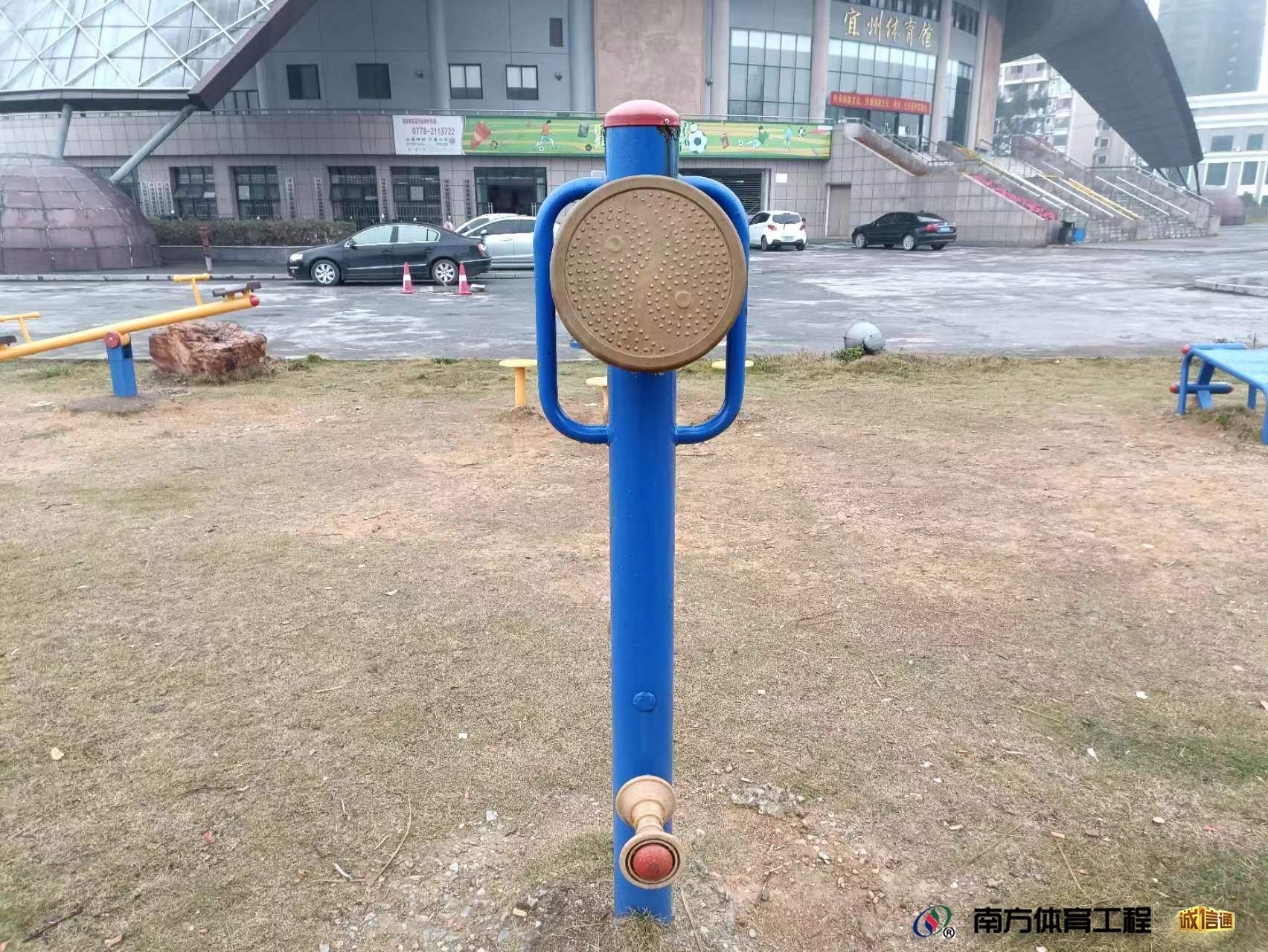 广西壮族自治区河池市宜州区庆远镇宜畔村委会宜州区体育馆篮球架安装维修