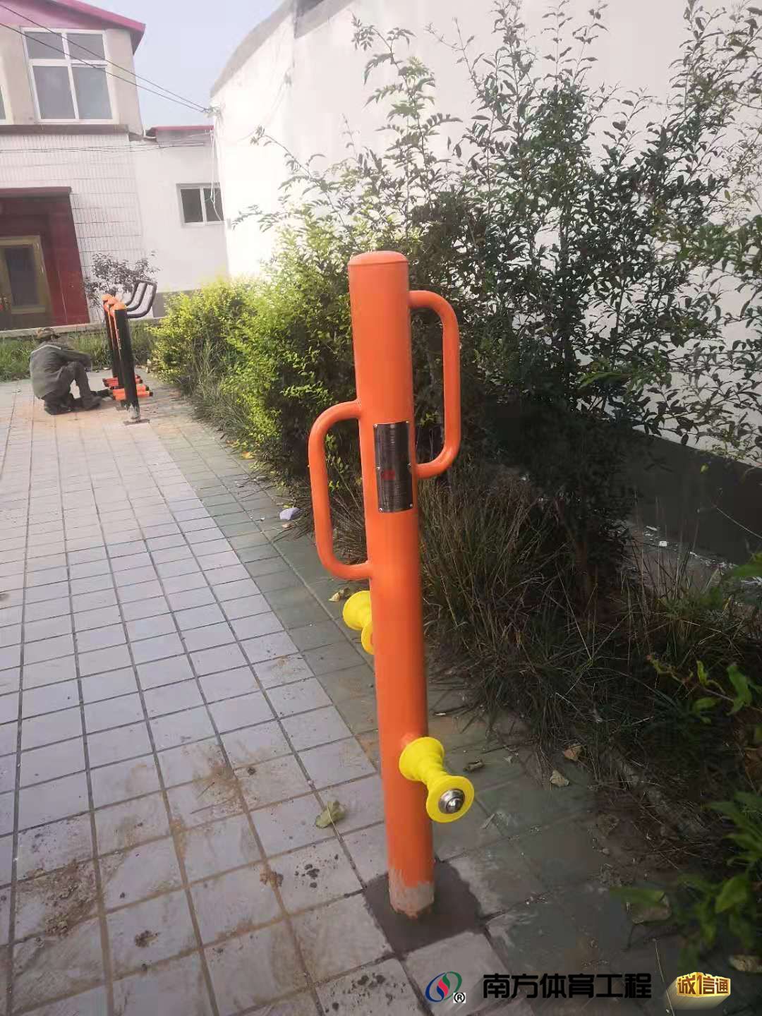 河北省邯郸市峰峰矿区滏阳东路街道朝阳社区居委会街道办建行家属院篮球架安装维修售后服务中心