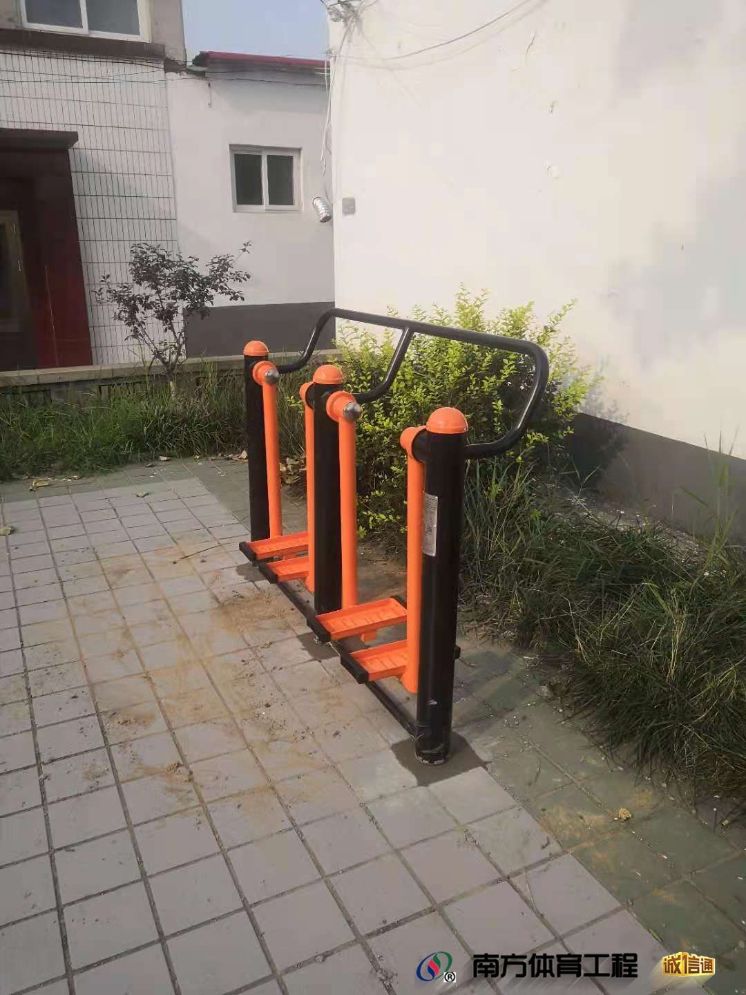 河北省邯郸市峰峰矿区滏阳东路街道滏南社区居委会街道办运输公司篮球架安装维修售后服务中心