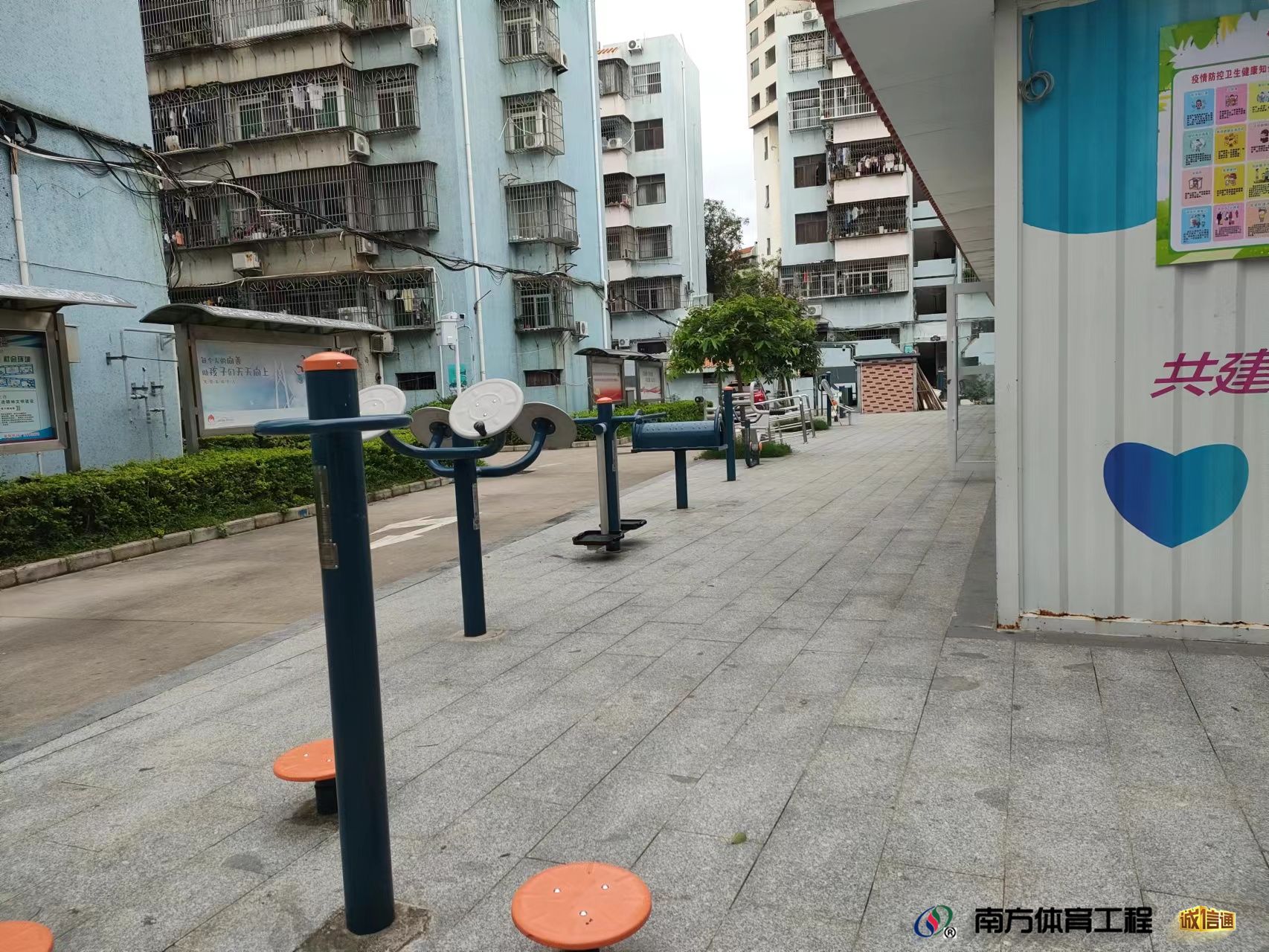 广东省珠海市香洲区香湾街道碧涛社区居民委员会碧涛社区健身路径篮球架